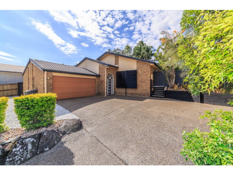 7 Tobermory Court, Merrimac QLD 4226