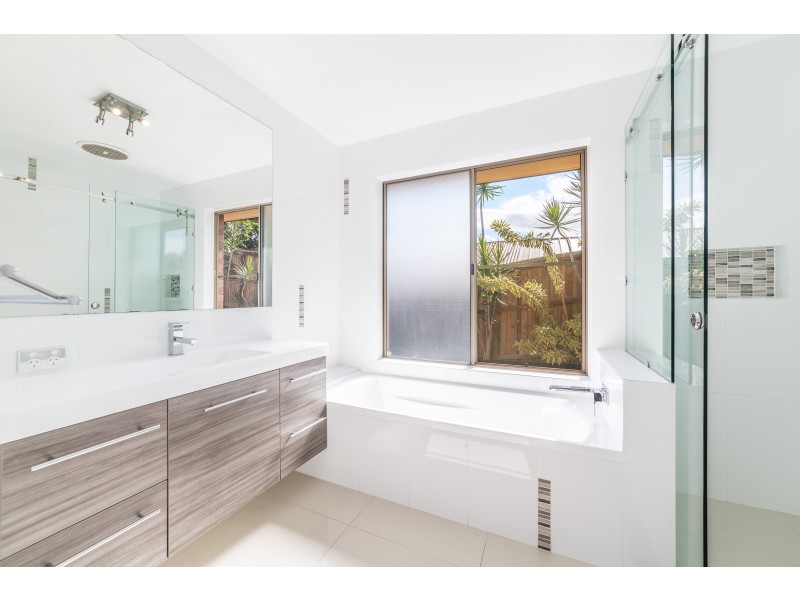 7 Tobermory Court, Merrimac QLD 4226