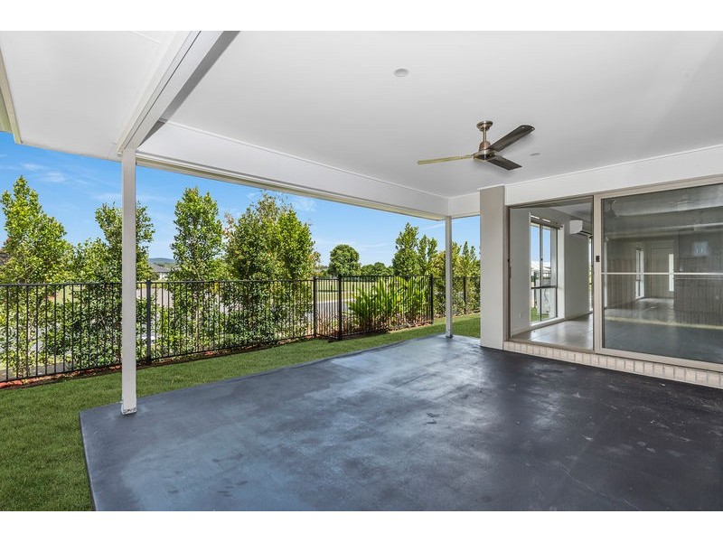 8 Byfield Street, Pimpama QLD 4209