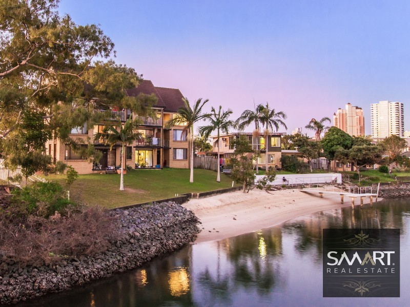 7/18-20 Sunshine Boulevard, Broadbeach Waters QLD 4218