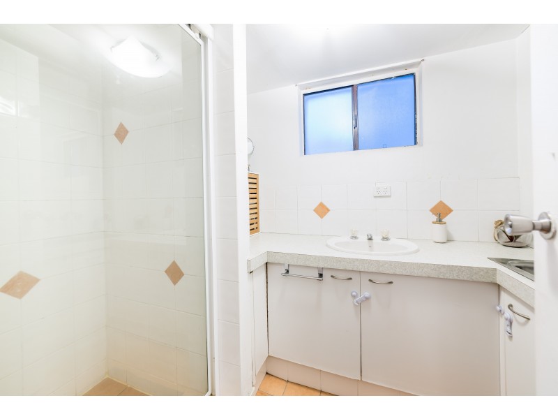 7/18-20 Sunshine Boulevard, Broadbeach Waters QLD 4218