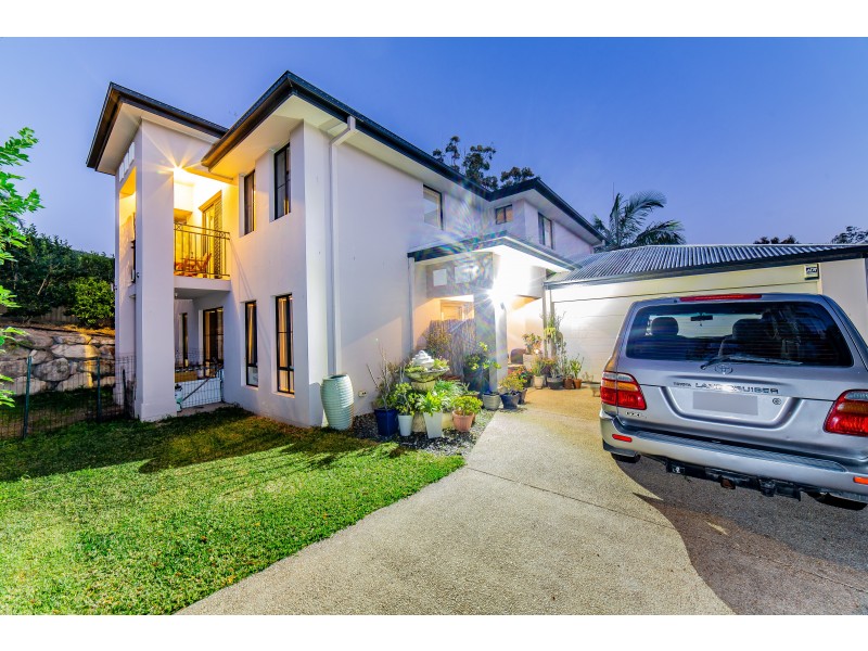 1 Harvil Road, Molendinar QLD 4214