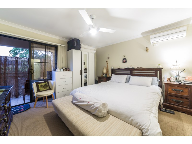 1 Harvil Road, Molendinar QLD 4214