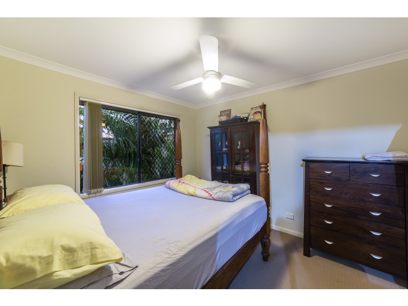 1 Harvil Road, Molendinar QLD 4214