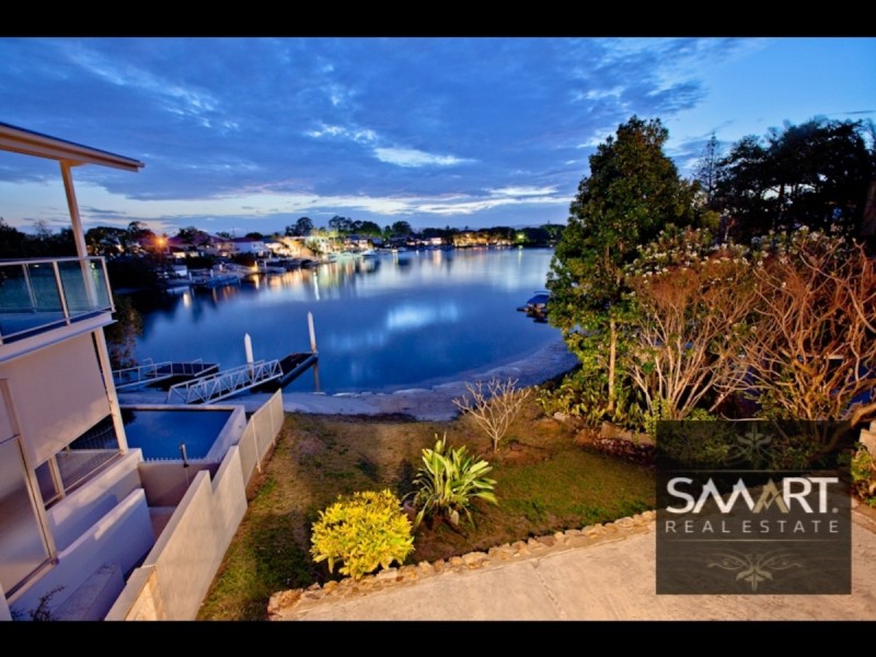 3 Valencia Avenue, Isle Of Capri QLD 4217