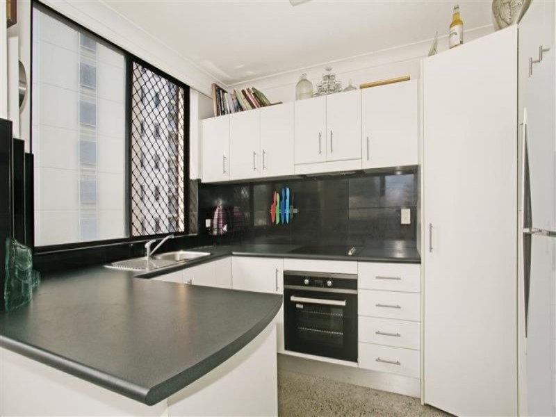 303/3 Oak Avenue, Surfers Paradise QLD 4217