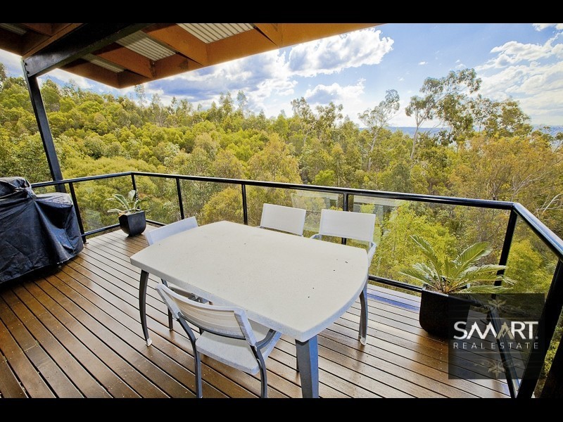 11/2 Ridgeline Way, Highland Park QLD 4211