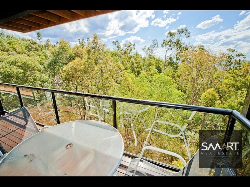 11/2 Ridgeline Way, Highland Park QLD 4211