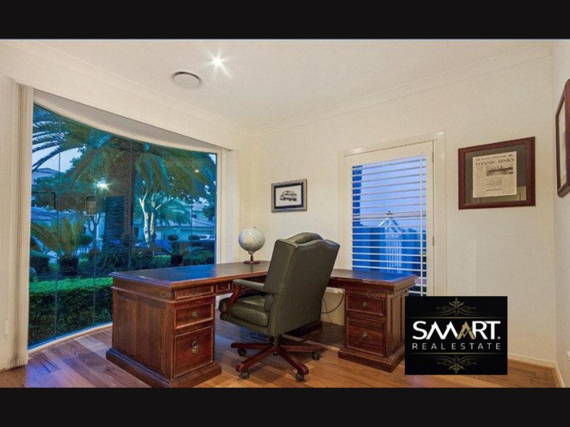 46 Istana View, Clear Island Waters QLD 4226