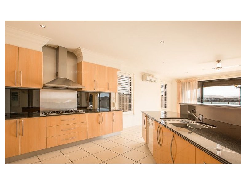 119 Edinburgh Road, Benowa Waters QLD 4217