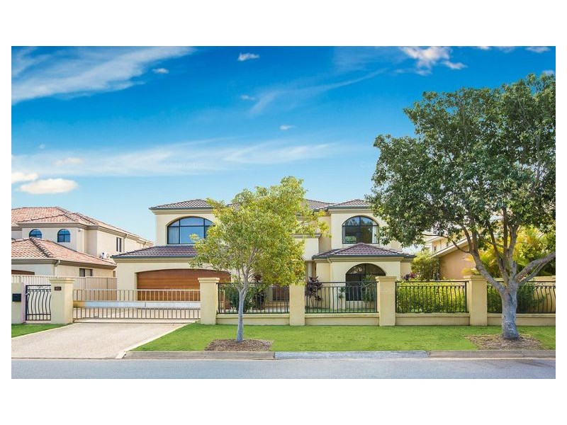 119 Edinburgh Road, Benowa Waters QLD 4217