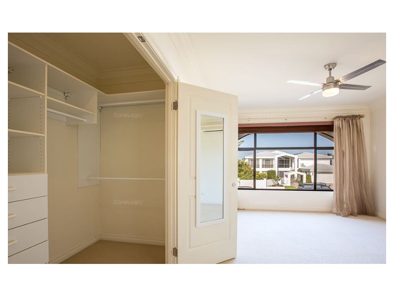 119 Edinburgh Road, Benowa Waters QLD 4217