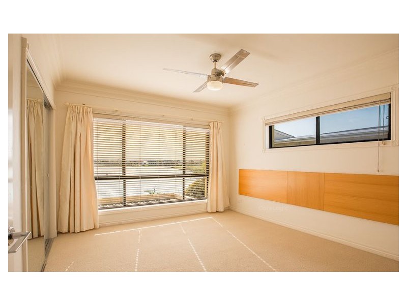 119 Edinburgh Road, Benowa Waters QLD 4217