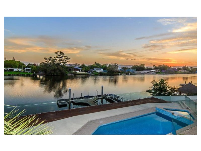 102 Cabana Boulevard, Benowa Waters QLD 4217