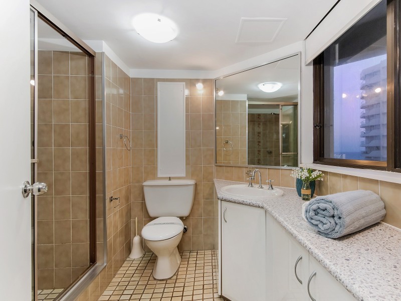 901/5 Enderley Avenue, Surfers Paradise QLD 4217