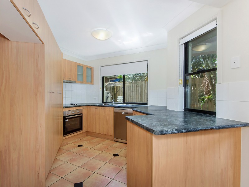 3/63 Muir Street, Labrador QLD 4215