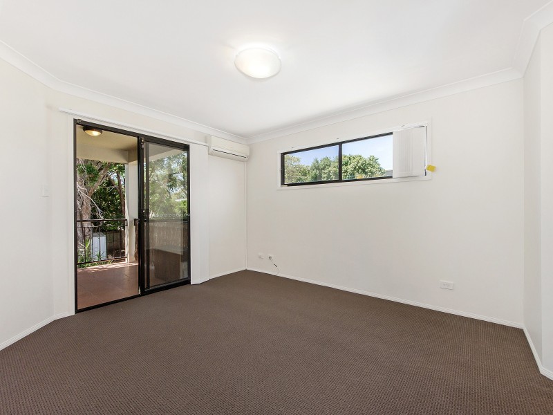3/63 Muir Street, Labrador QLD 4215