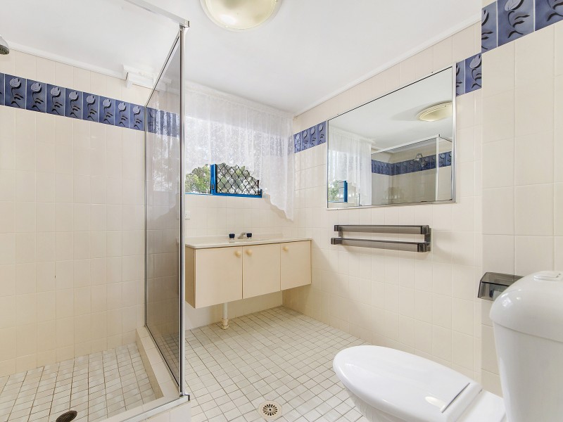 9/249 Bayview Street, Hollywell QLD 4216