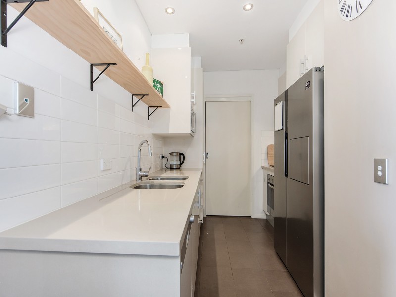 1412/2 Aqua Street, Southport QLD 4215