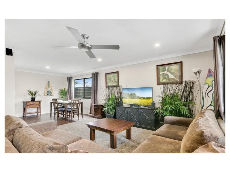 11 Eureka Crescent, Nerang QLD 4211