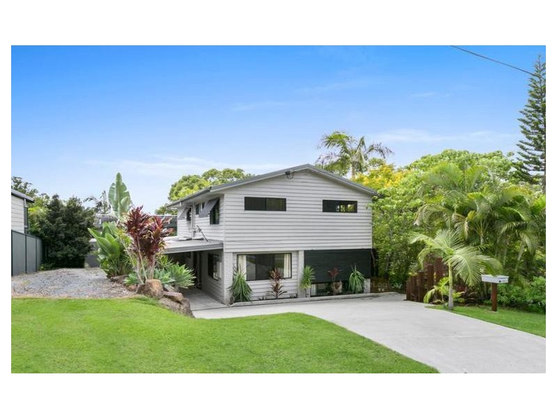 11 Eureka Crescent, Nerang QLD 4211