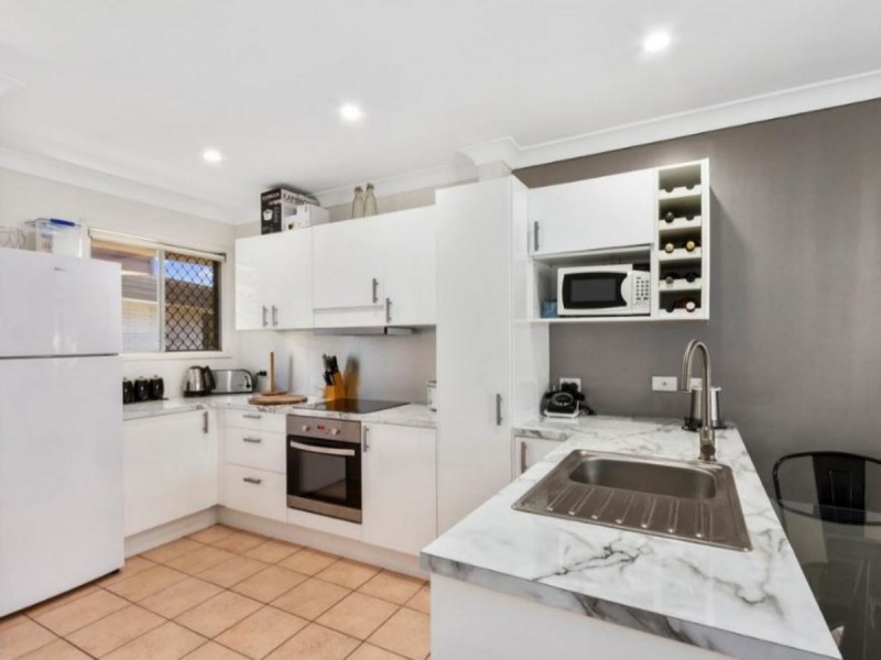 3/11 Thomas Drive, Chevron Island QLD 4217