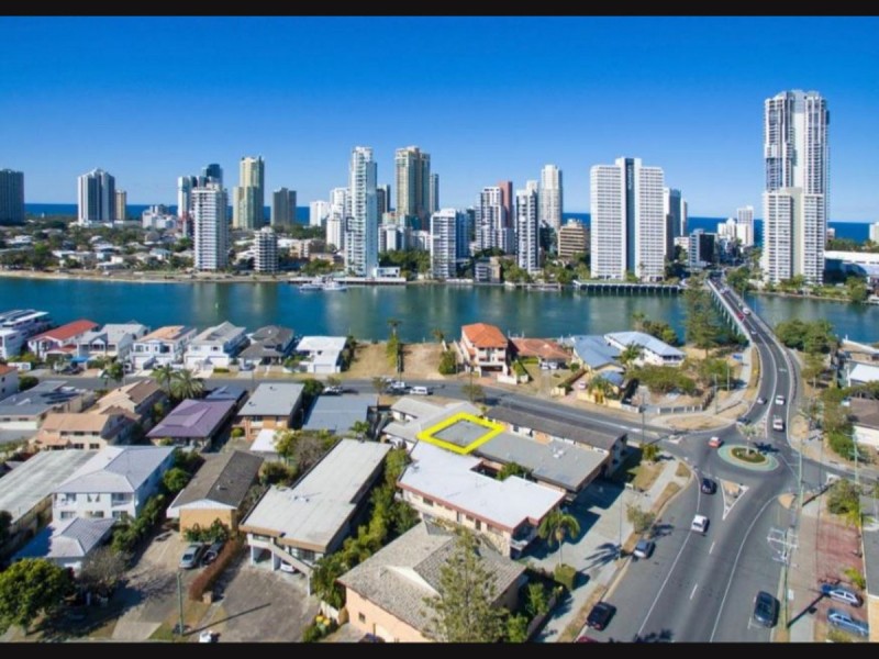 3/11 Thomas Drive, Chevron Island QLD 4217