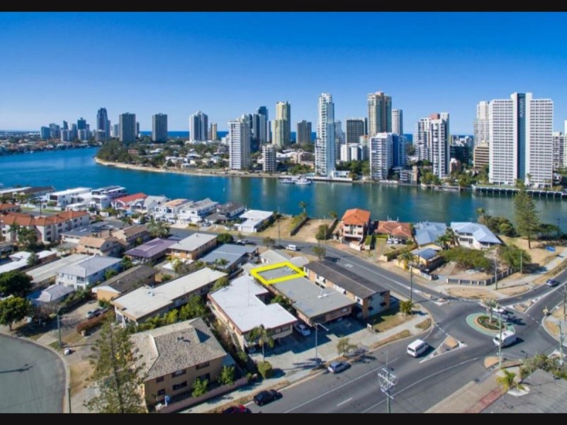 3/11 Thomas Drive, Chevron Island QLD 4217