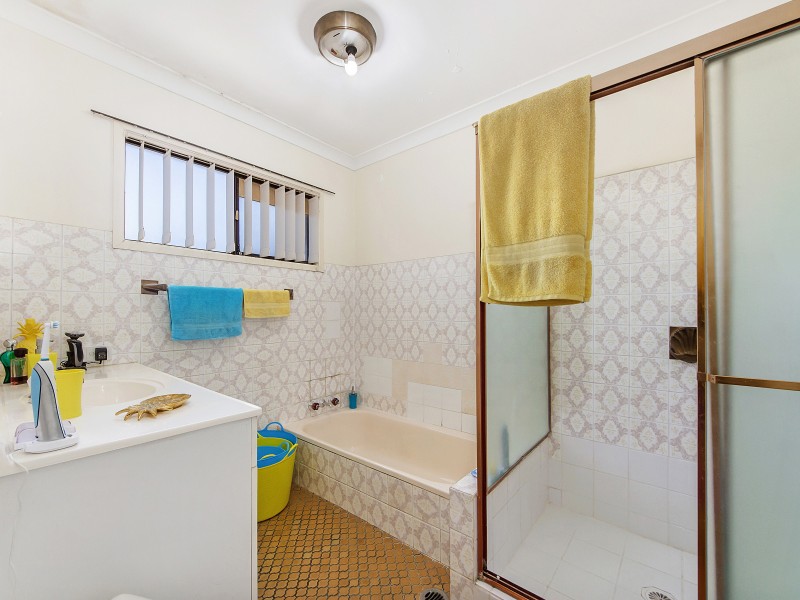 5/60 Frank Street, Labrador QLD 4215