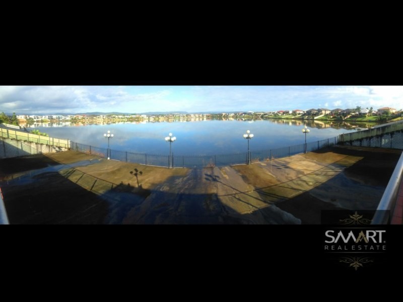 121 Edinburgh Road, Benowa Waters QLD 4217