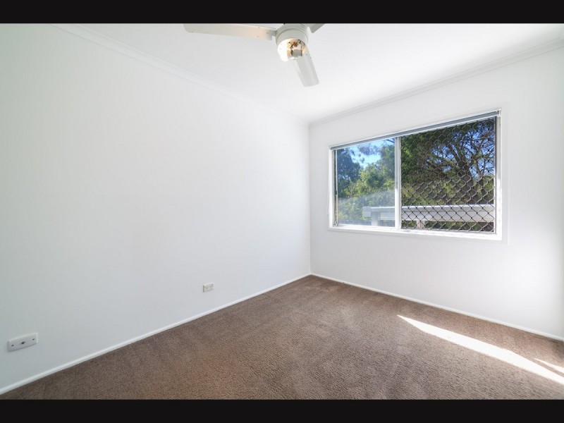 17 Sungold Avenue, Southport QLD 4215