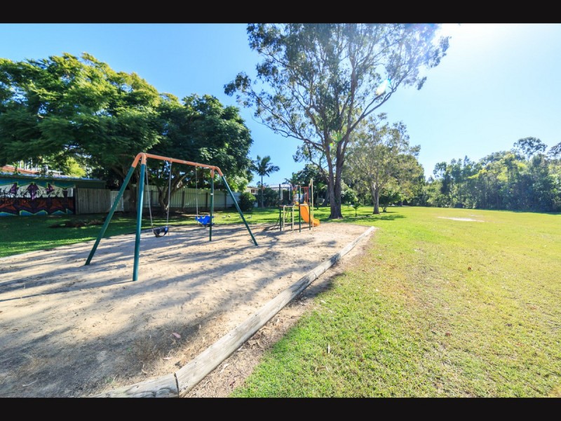 17 Sungold Avenue, Southport QLD 4215