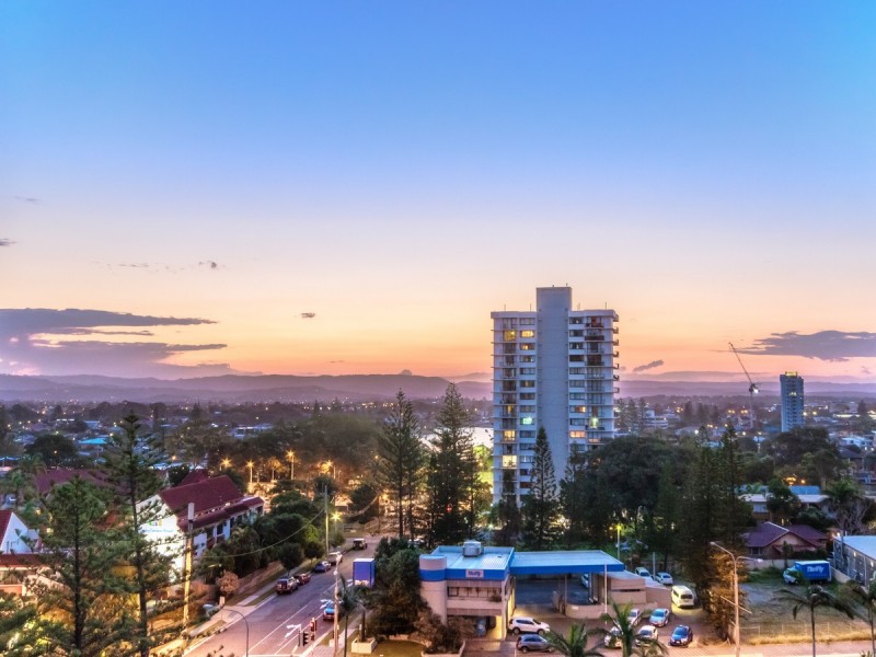 901/5 Enderley Avenue, Surfers Paradise QLD 4217
