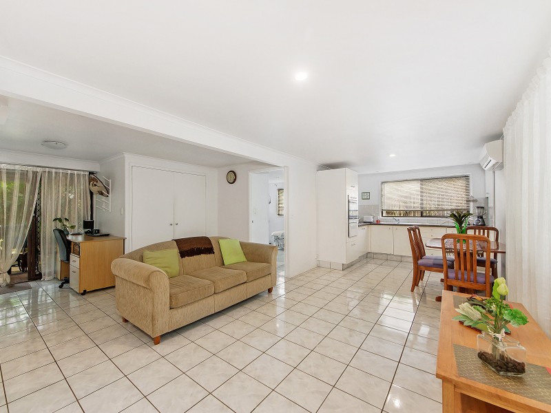 27 Mortensen Road, Nerang QLD 4211