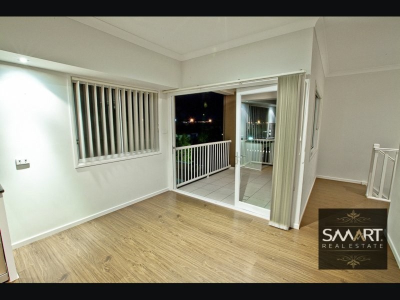 7/8 Alexandrina Drive, Varsity Lakes QLD 4227