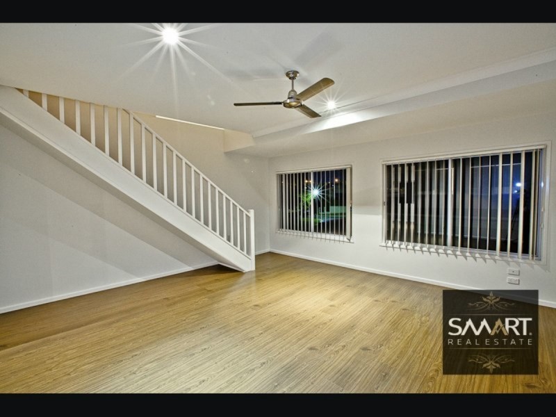 7/8 Alexandrina Drive, Varsity Lakes QLD 4227