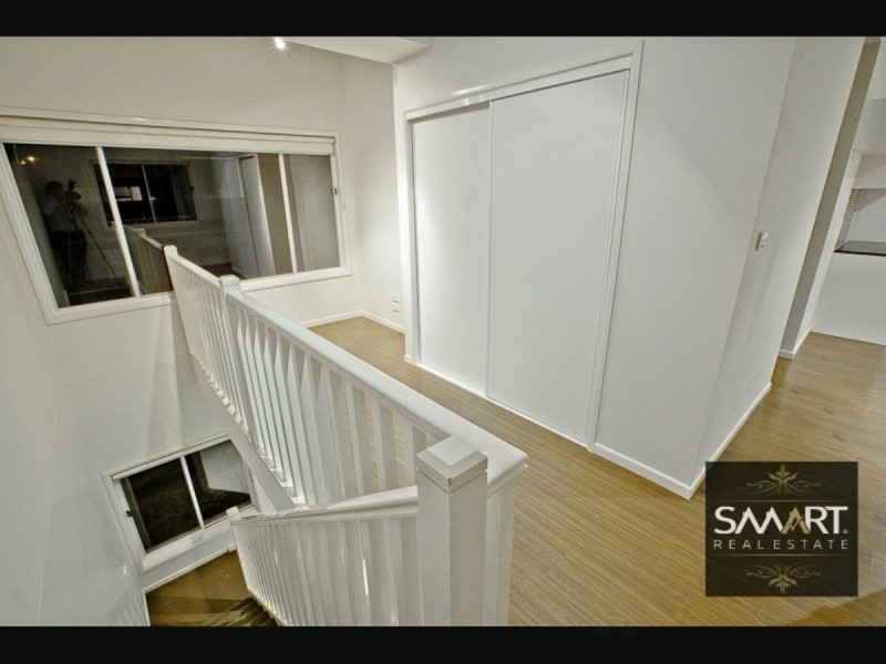 7/8 Alexandrina Drive, Varsity Lakes QLD 4227