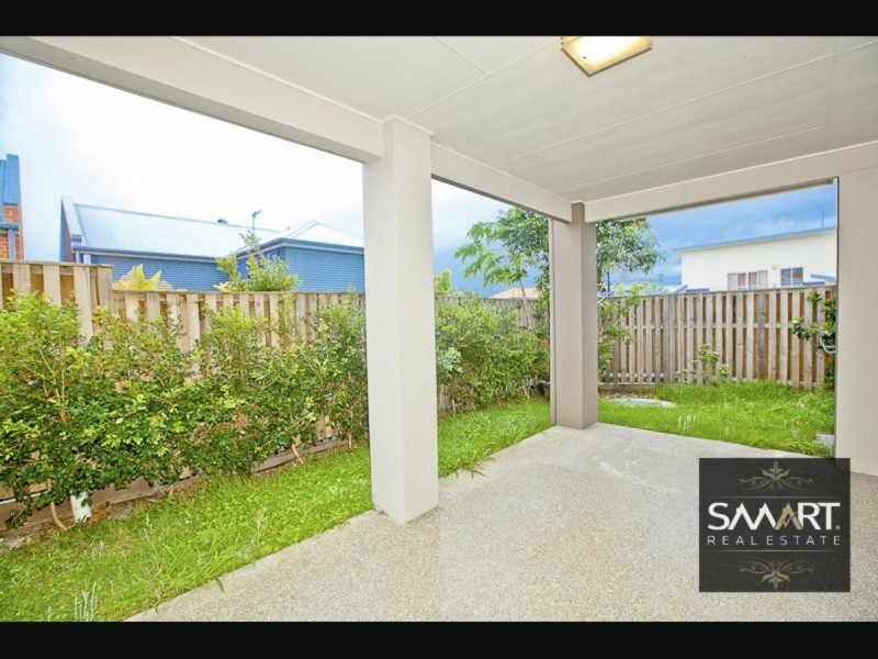 7/8 Alexandrina Drive, Varsity Lakes QLD 4227