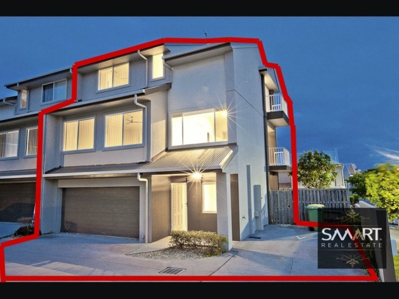 7/8 Alexandrina Drive, Varsity Lakes QLD 4227