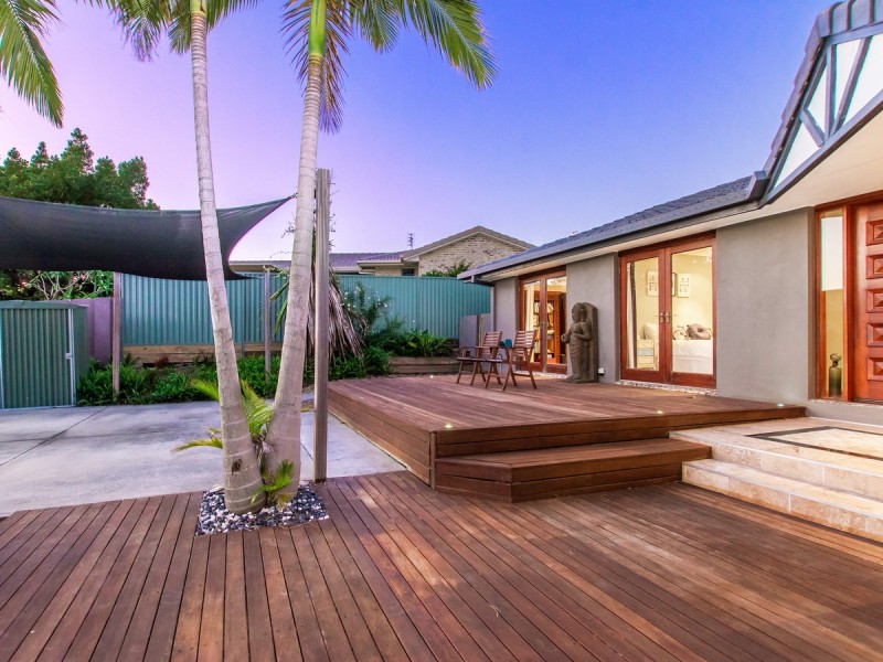 69 Arnold Palmer Drive, Parkwood QLD 4214