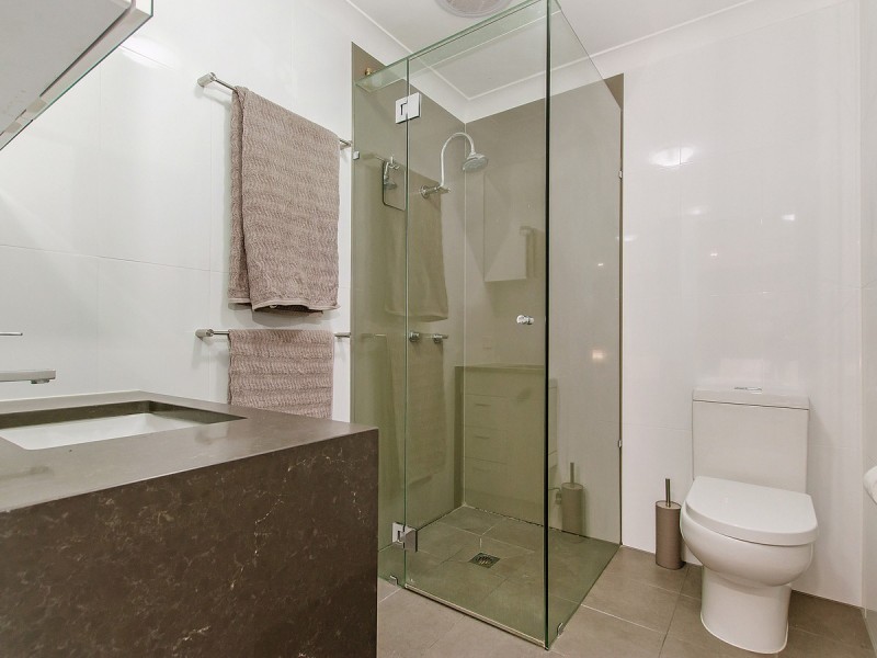 69 Arnold Palmer Drive, Parkwood QLD 4214