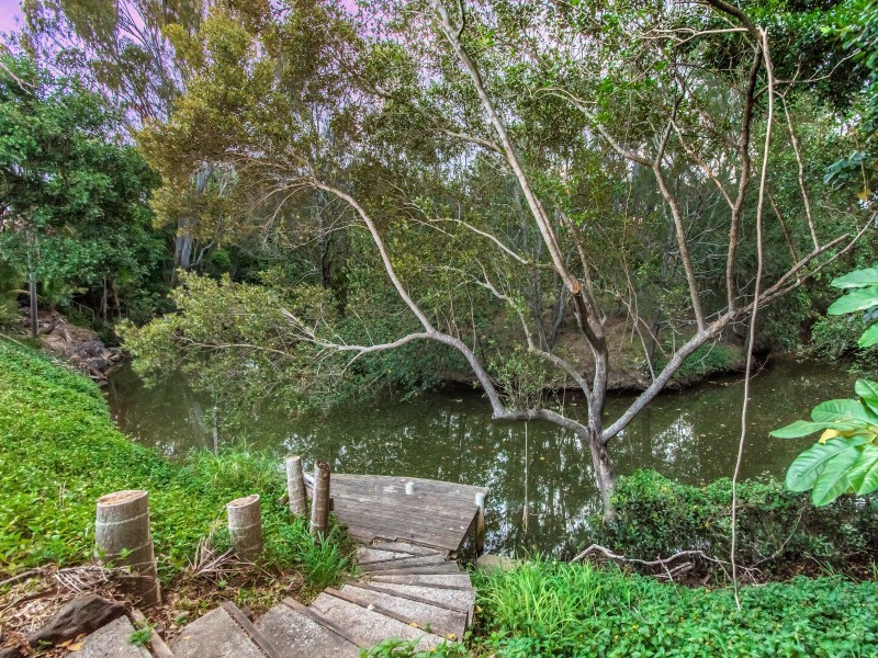 62 Kawana Crescent, Ashmore QLD 4214