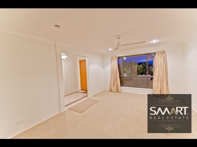 55 Arun Drive, Arundel QLD 4214