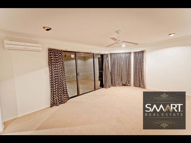 55 Arun Drive, Arundel QLD 4214