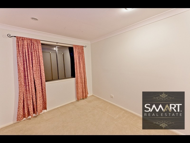 55 Arun Drive, Arundel QLD 4214