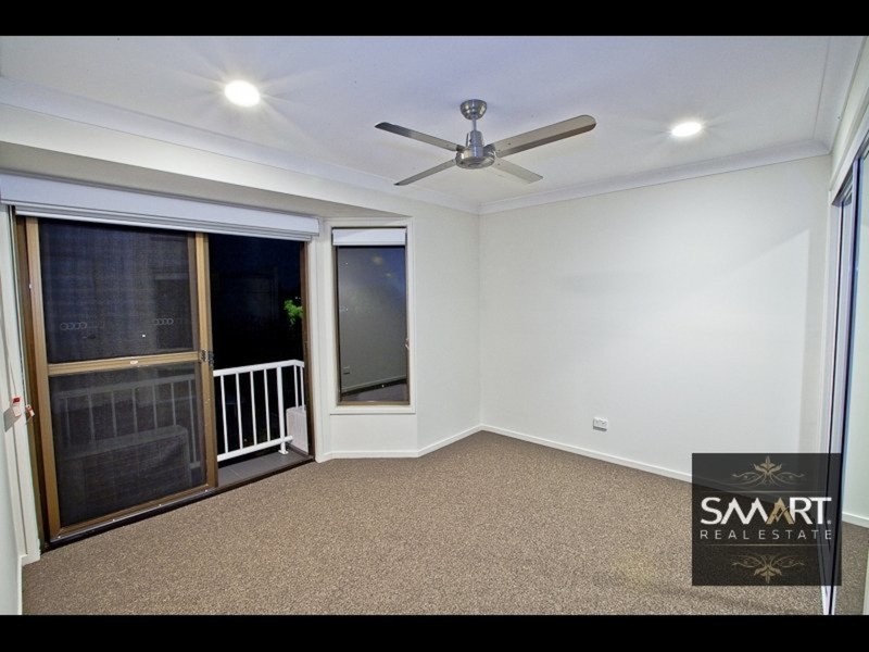 2/7 Inga Avenue, Bundall QLD 4217