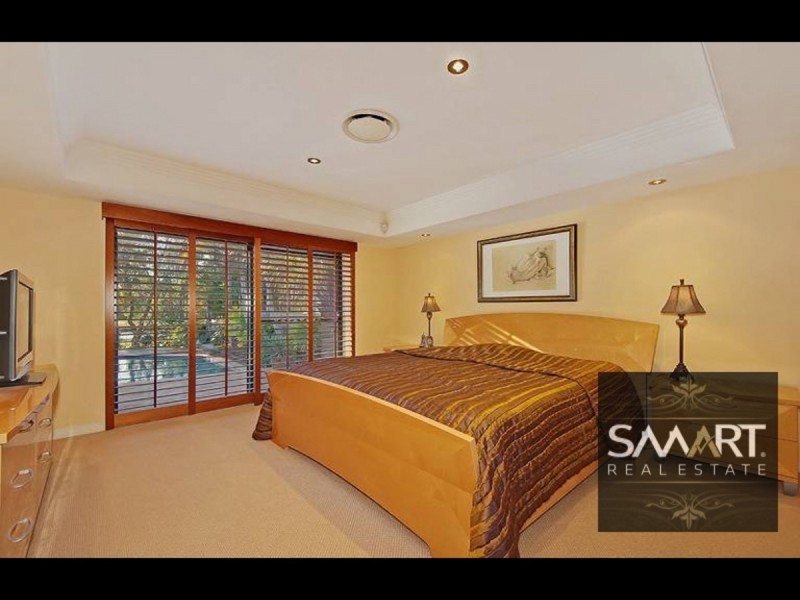 9 Claremont Drive, Robina QLD 4226