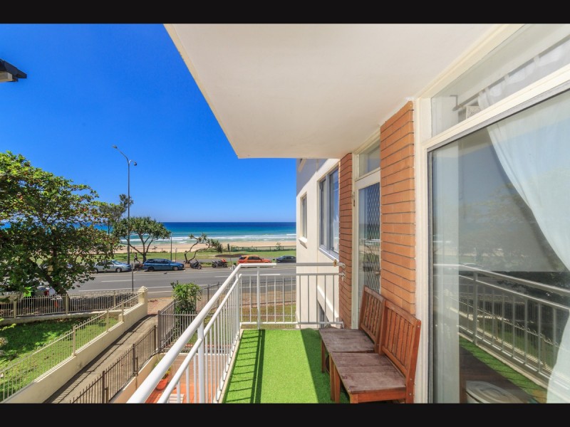 17/120 The Esplanade, Surfers Paradise QLD 4217