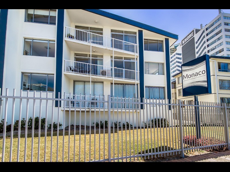 17/120 The Esplanade, Surfers Paradise QLD 4217