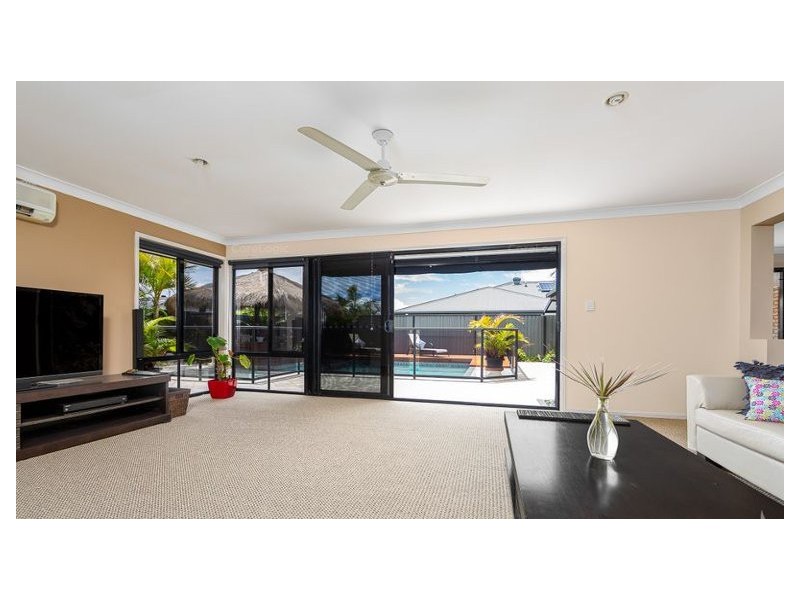 Molendinar QLD 4214